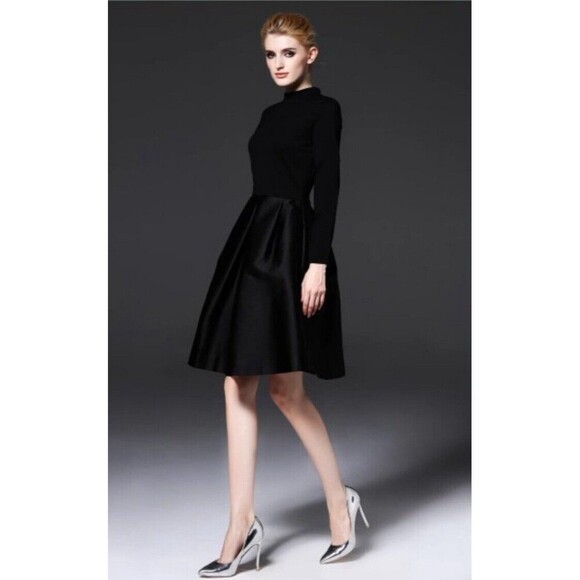 New Vicky & Lucas Black Long Sleeve Dress with Pleats and Pockets. Medium. NWT - Picture 2 of 13